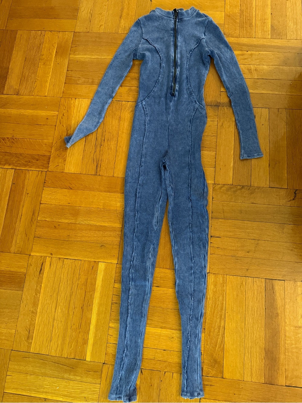 Women Ribbed Long-Sleeve One-Piece Jumpsuit in Washed Blue